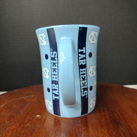 NC North Carolina TAR HEELS Coffee Tea Mug Cup Light Blue The Memory Company - Picture 2 of 8
